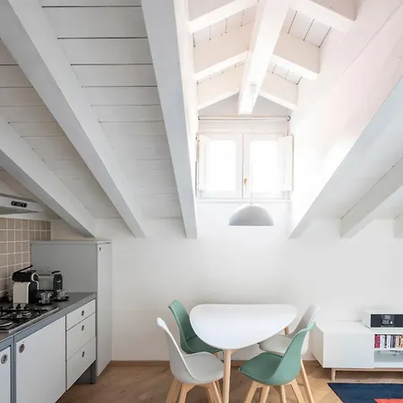 Alcova Apartman Como